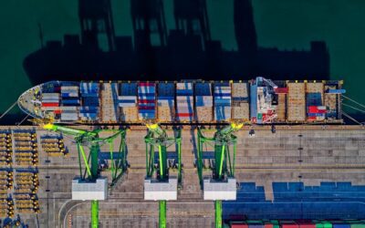 Maximizing Space: How Many 40-Foot Containers Fit on Modern Cargo Ships?